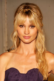 Cameron Richardson 2009