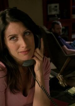 Lisa-Cuddy-in-House-6-21-Baggage-lisa-edelstein-12099536-1280-720