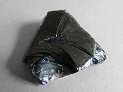 Obsidian stone1
