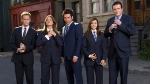 HIMYMsuit