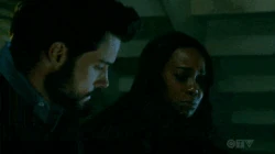 Michaela, Connor y Oliver se preguntan a donde fue Asher.