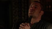 3x09 Frank.jpg
