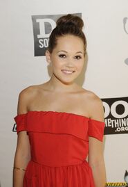 Kelli Berglund 094