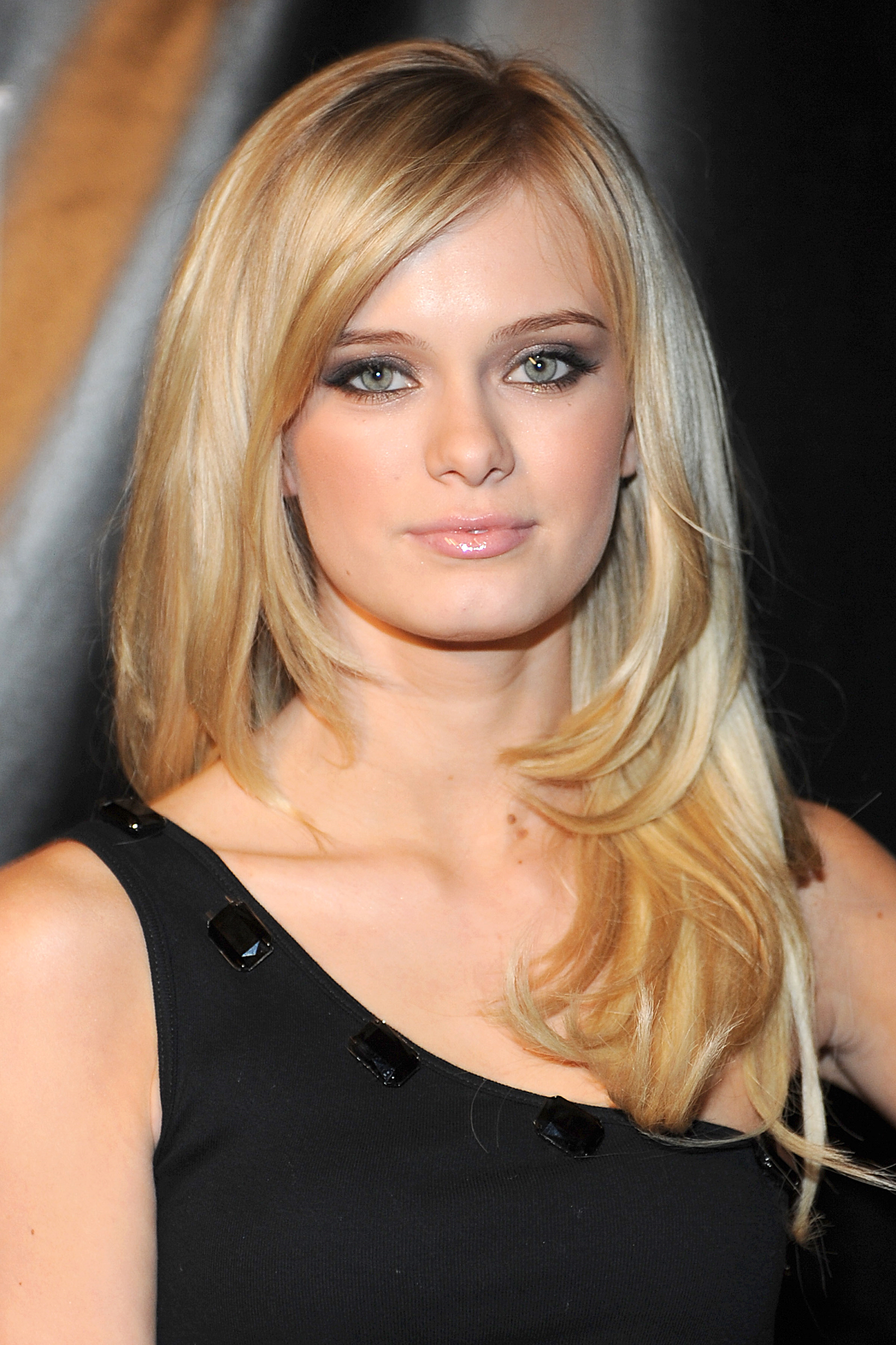 Sara paxton photos