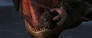 Tumblr n6a58fuqIa1sgp3lfo1 500.png (118 KB) Skullscrusher sniffing Hiccup's flight helmet