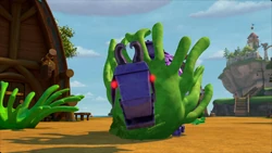 Click here to view more images from Triple Trouble Tuesday.