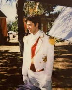 3x04 E.J. BTS 1.jpg (164 KB)