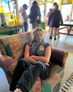 3x04 Maddox BTS 1.jpg (297 KB)