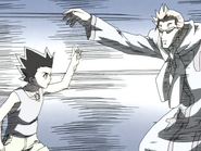 Gon deflects Genthru's attack