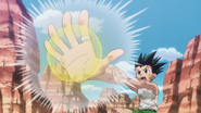 Gon attempts to use his Paper attack