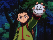 Gon steals Hisoka badges