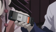 HxH2011 EP141 Killua Phone IMG