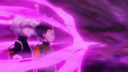 HxH2011 EP29 Gon and Killua pass through Hisoka's barrier