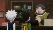 HxH2011 EP48 Gon and Killua getting an appraisal