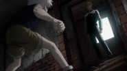 Killua confronted by Phinks