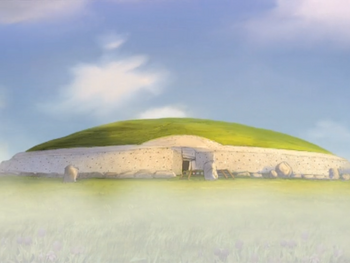 S1E13 Newgrange Passage Tomb