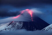 Kluchevskaya-sopka-volcano-eruption-kamchatka-russia-1