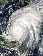 220px-Hurricane Wilma 21 oct 2005 1625Z