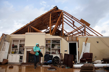 EF2 damage to a house in GA on January 22, 2017