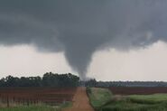 220px-Tornado in Kansas May 10, 2010
