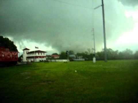 Tornado In Beaver Falls Pa : After Radar Observes Tornado In Beaver County National Weather Service Investigates Severe Weather Cbs Pittsburgh : About press copyright contact us creators advertise developers terms privacy policy & safety how youtube works test new features press copyright contact us creators.