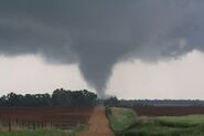 The Guin EF4 right after touchdown.