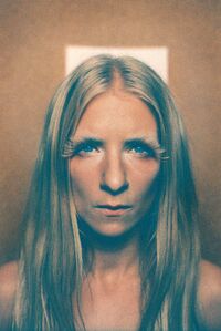 BULLETT; iamamiwhoami 2