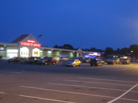 That's our Redner's! In fact I think I have a LESS blurry picture of it with my old camera I can upload!