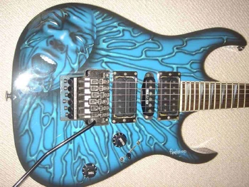 1990 UCGR-Strung Out body