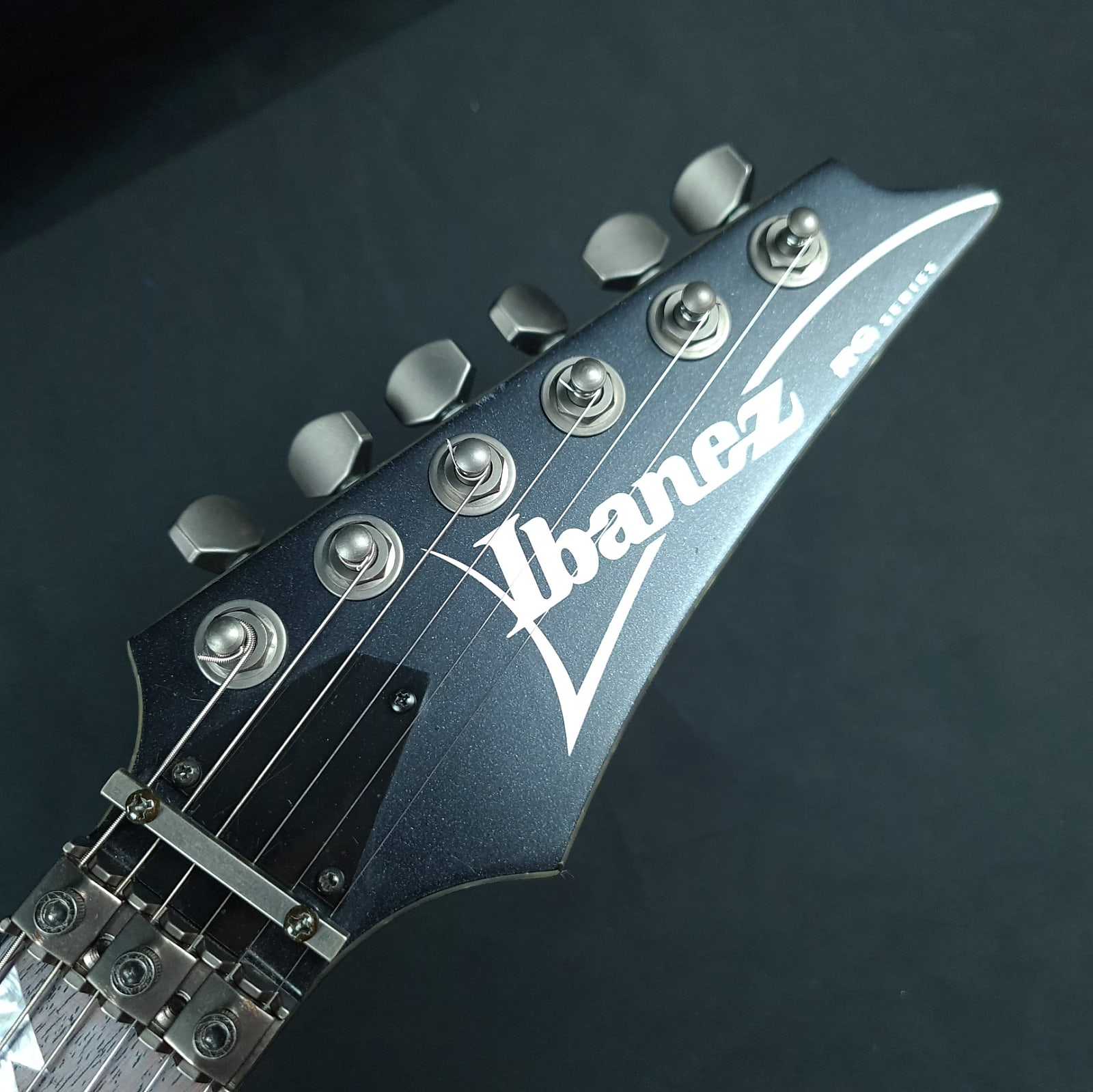 大幅値下げ Ibanez RGTHRG1 H.R. Giger 2005 限定物 Ibanez RGTHRG1 HR Giger w/OHSC 2005 | Reverb