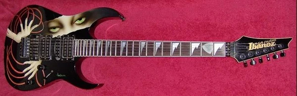 1991 UCGR5 The Nails Trails