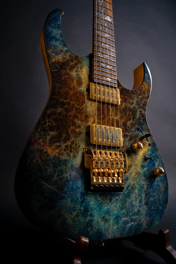 JCRG2007 Body Close up