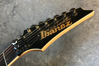 UCEW1FM headstock