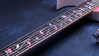 JCRG22C02 fretboard