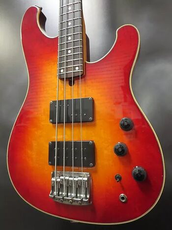 1983年 Ibanez RB924cs Roadstar II Bass Ibanez Roadstar II Bass Guitar 1983 - YouTube