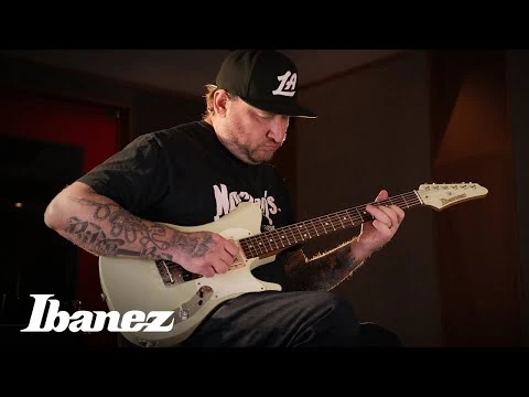 Josh_Smith_Signature_guitar_FLATV2_-_Ibanez