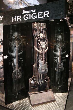 他の人はこちらも検索 series Giger R. H. | Fandom | Wiki Ibanez ワイン