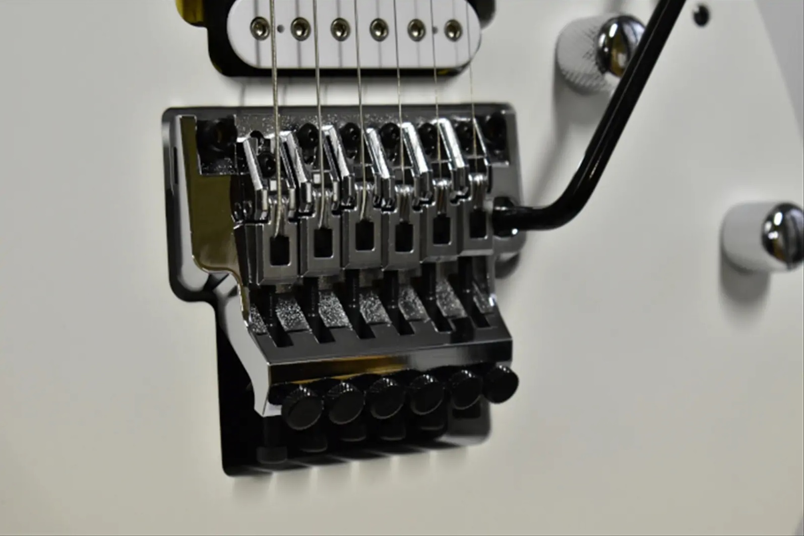 ギター Ibanez J-LINE RG6HSHMTR-WHF Ibanez J-LINE RG6HSHMTR-WHF White Flat with gig bag made in