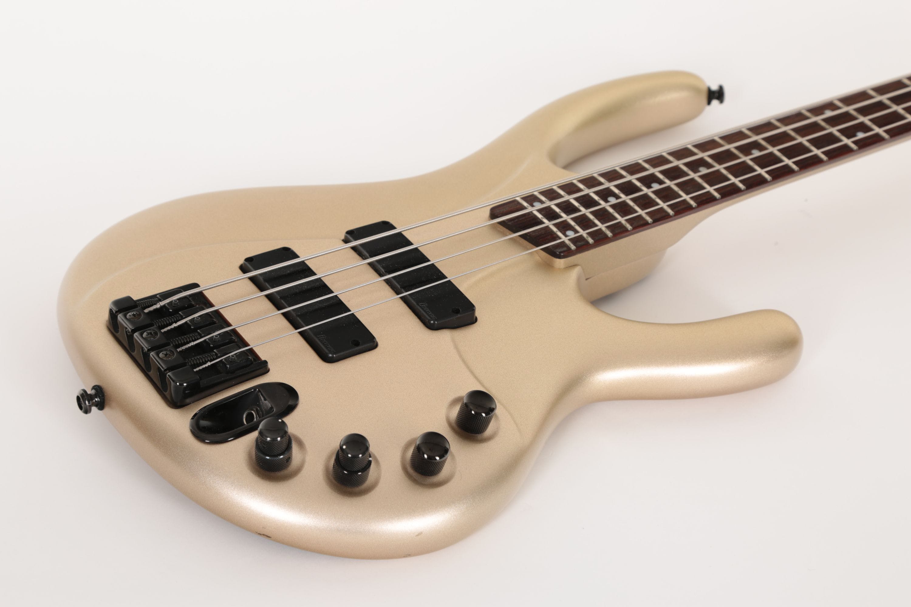 ゴールド 4弦エレキベースIBANEZ EDC-700希少品 ゴールド 4弦エレキベースIBANEZ EDC-700希少品 - メルカリ