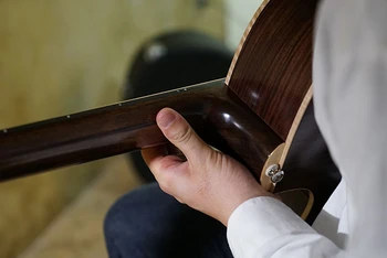 Fingerstyle neckheel