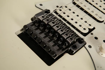 1990 Ibanez UV7P bridge