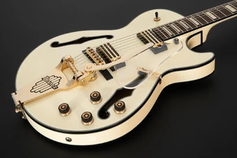 Combat エレキギター アイボリー AGR73T | Ibanez Wiki | Fandom