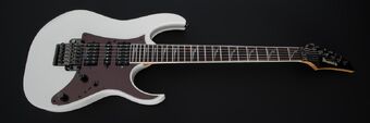 ibanez prestige RG2550Z-GW ハードケース付属 ibanez prestige RG2550Z-GW ハードケース付属