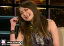 Miranda-cosgrove-chelsea-lately