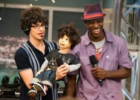 Iparty With Victorious Icarly Wiki Fandom