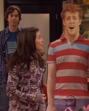 Imight Switch Schools Icarly Wiki Fandom