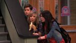 ICarly-4x03-iGet-Pranky-icarly-21402510-1280-720