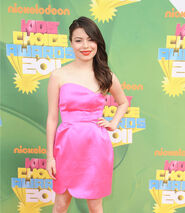 Miranda-cosgrove-in-her-neon-pink-dress-tall