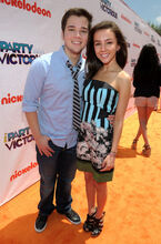 Nathan Kress Lexi Ainsworth Nickelodeon iParty FaHHQPbuLfgl