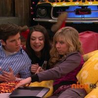 Ifind Lewbert S Lost Love Icarly Wiki Fandom Itoe fat cakes from season 4 at tvguide.com. lost love icarly wiki fandom